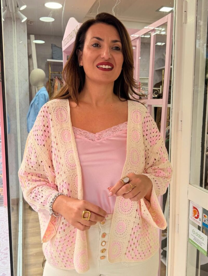 Alternative view of Rebeca Crochet Milos Rosa