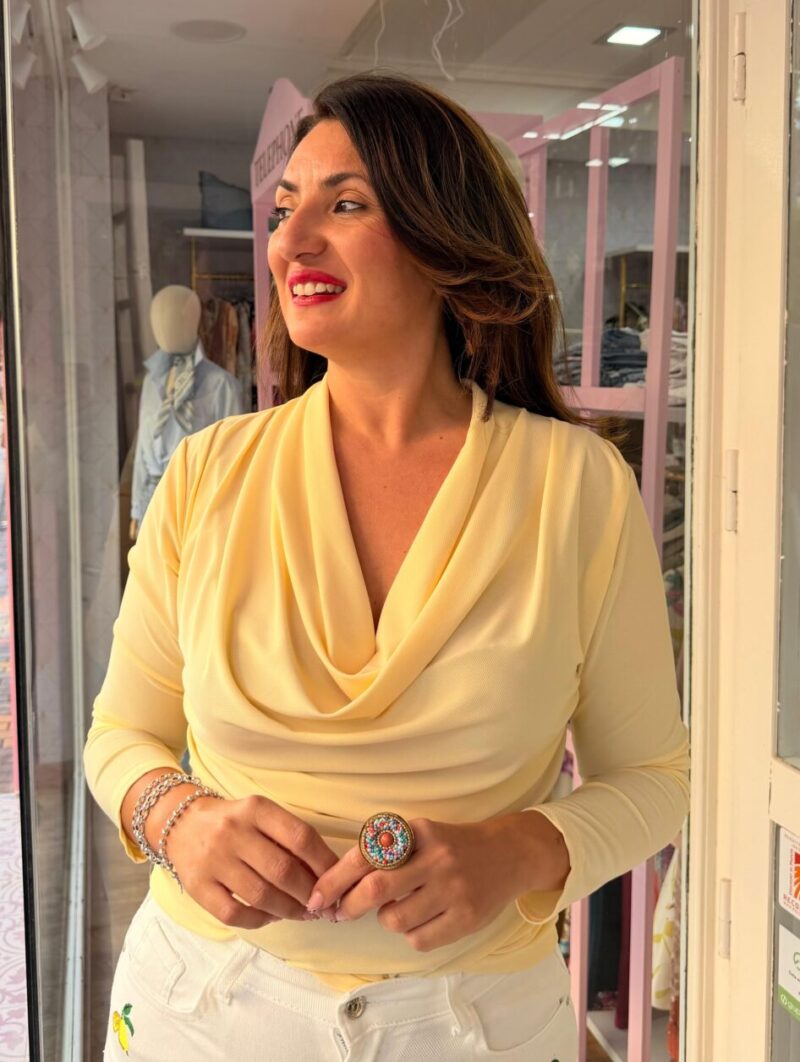 Alternative view of Blusa Cascada Amarillo Claro