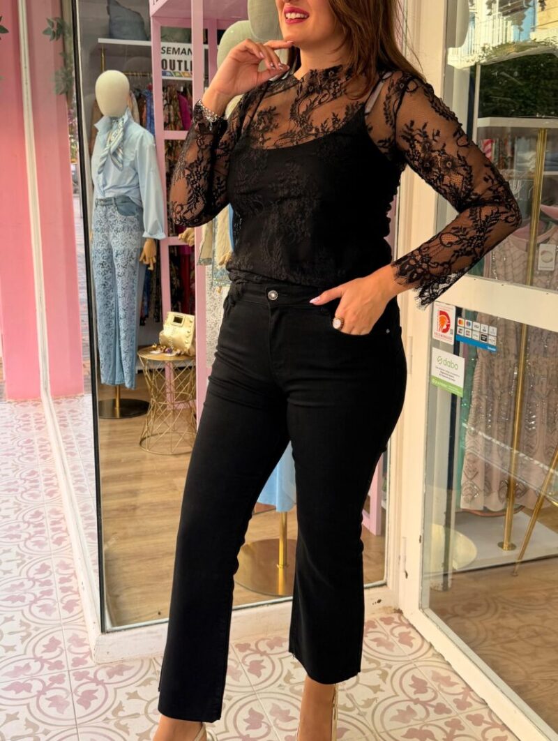 Vaquero Primavera Negro