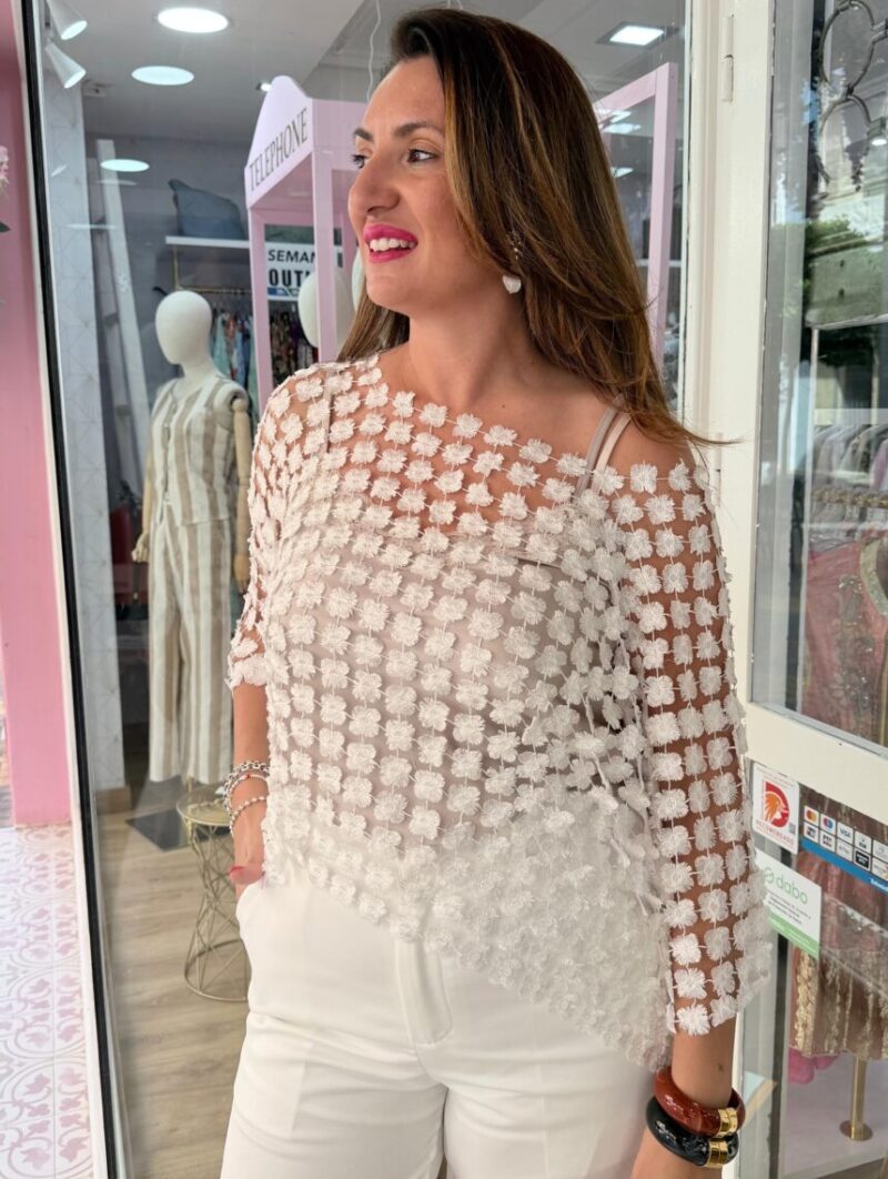 Alternative view of Blusón Mosaico Blanco