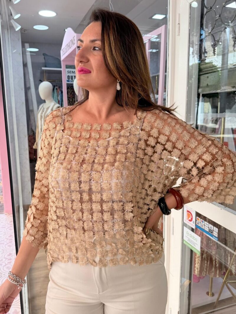 Alternative view of Blusón Mosaico Dorado