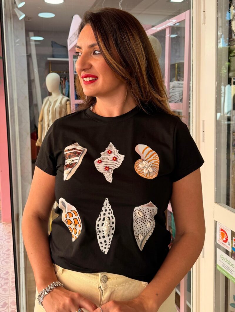 Alternative view of Camiseta Caracolas Negra
