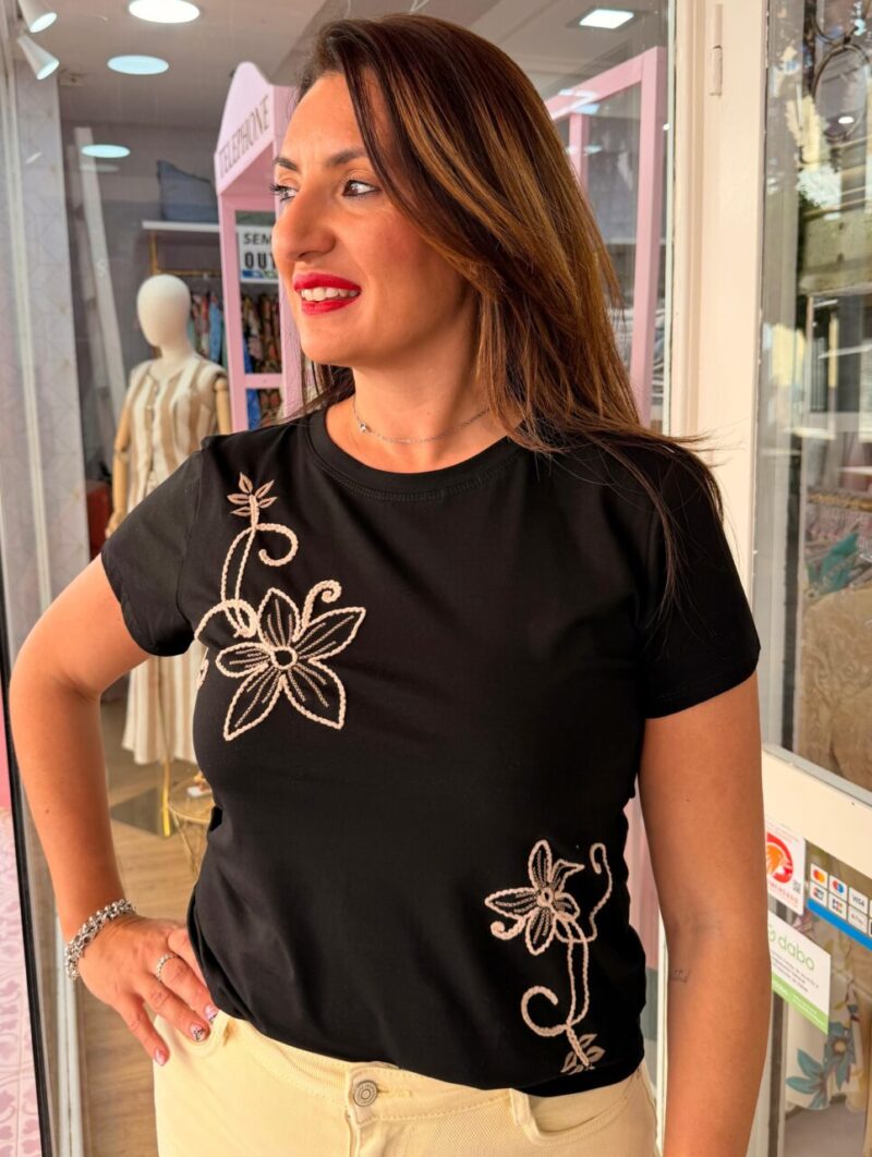 Alternative view of Camiseta Raquel Negra