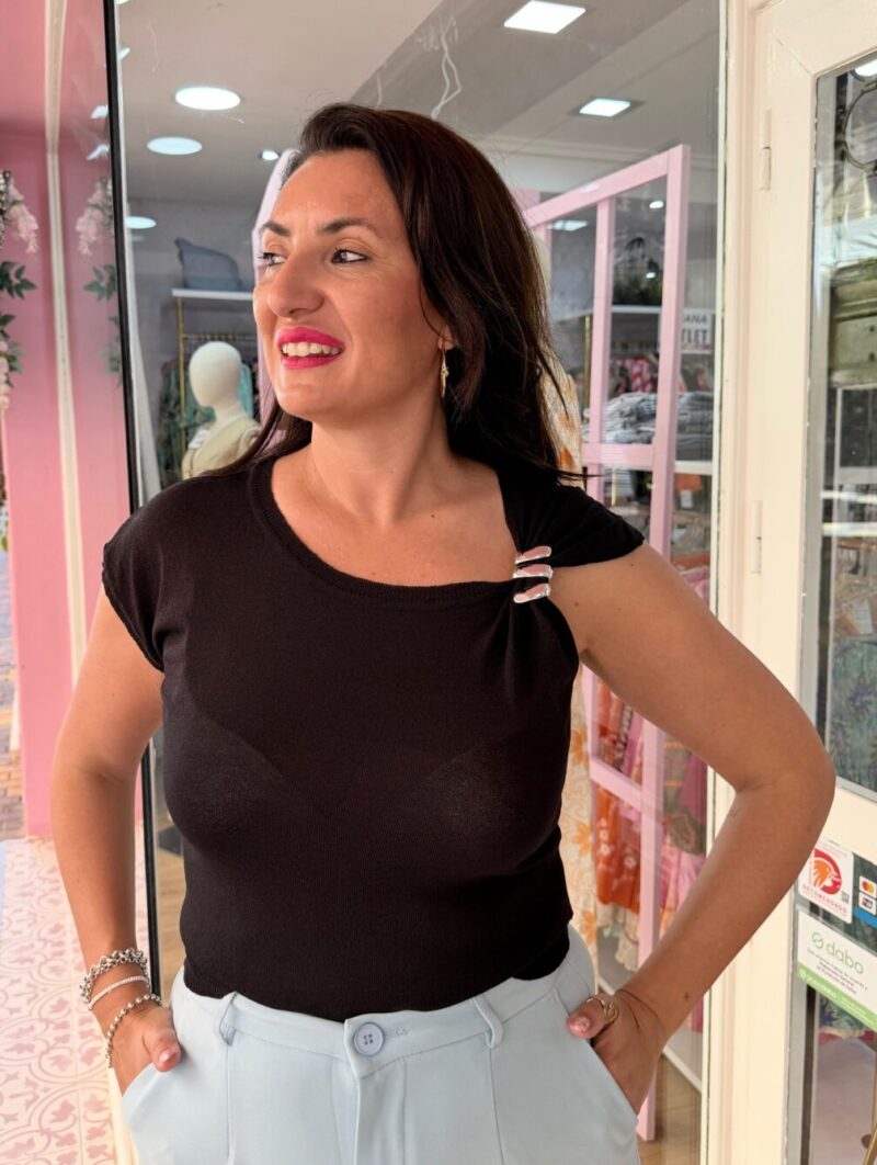 Camiseta Atenas Negro