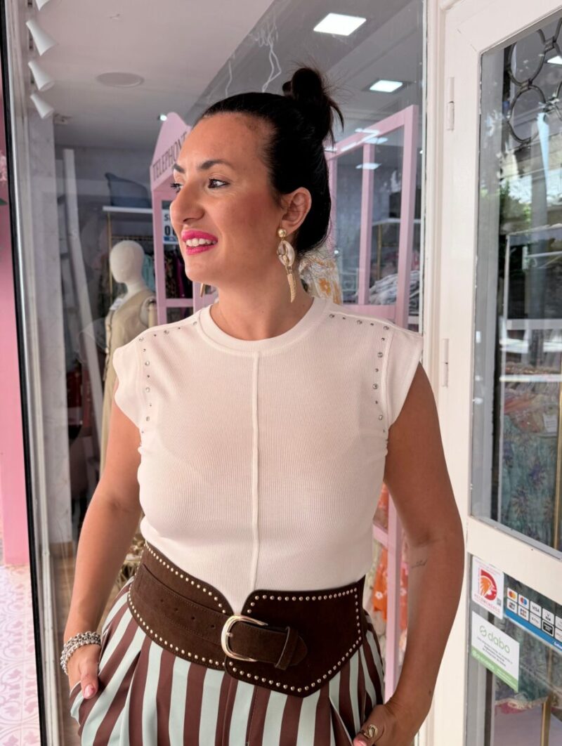 Camiseta Tachuelas Blanca