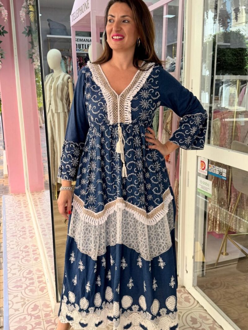 Vestido Amaral Mangas