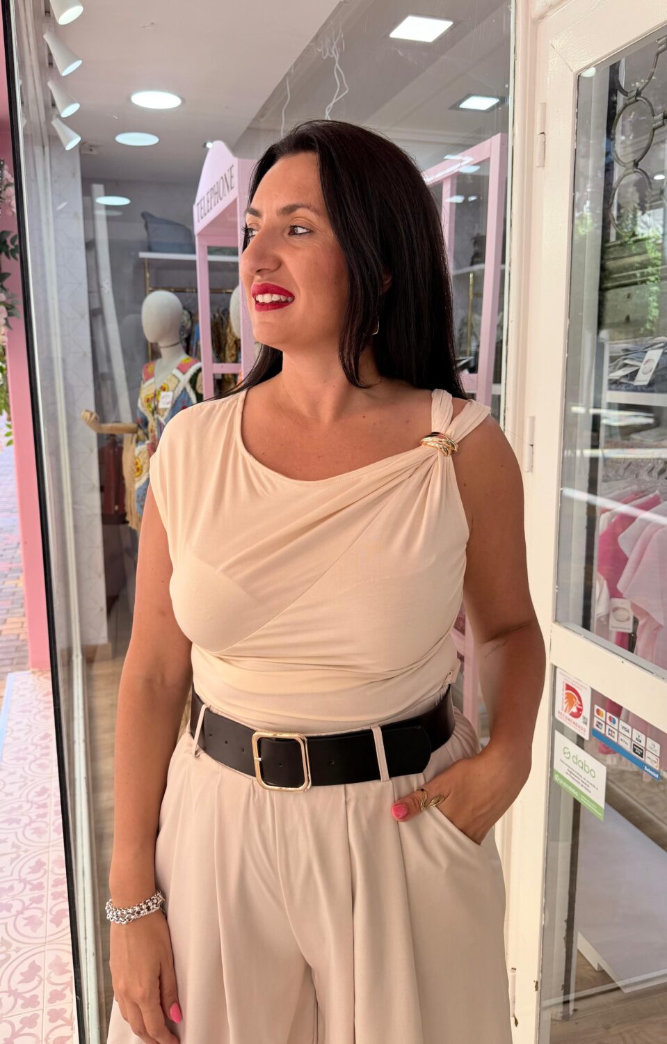 Camiseta Broche Beige - Imagen 2