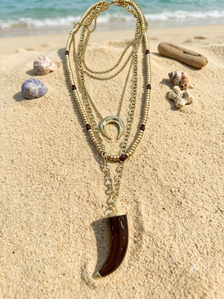 Collar Cuerno Marrón