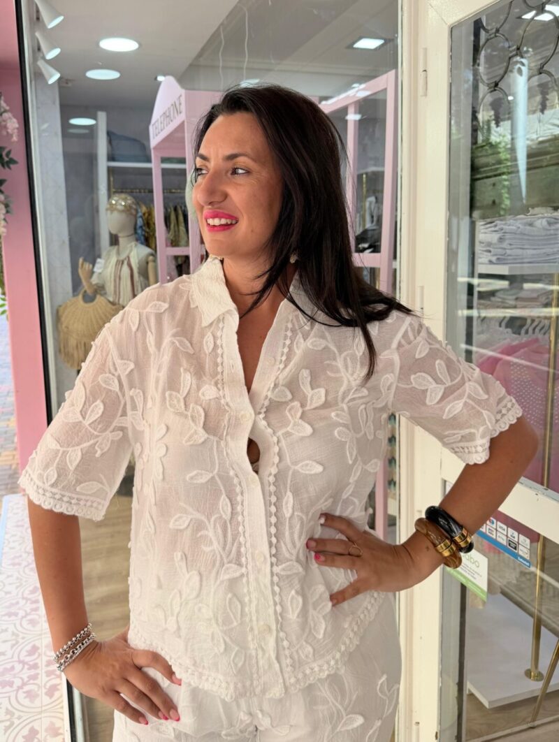 Blusa Flor Blanca