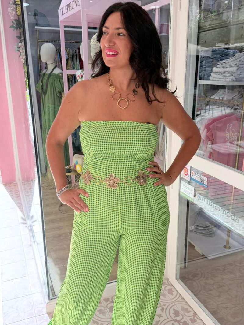 Alternative view of Mono Vicky Verde