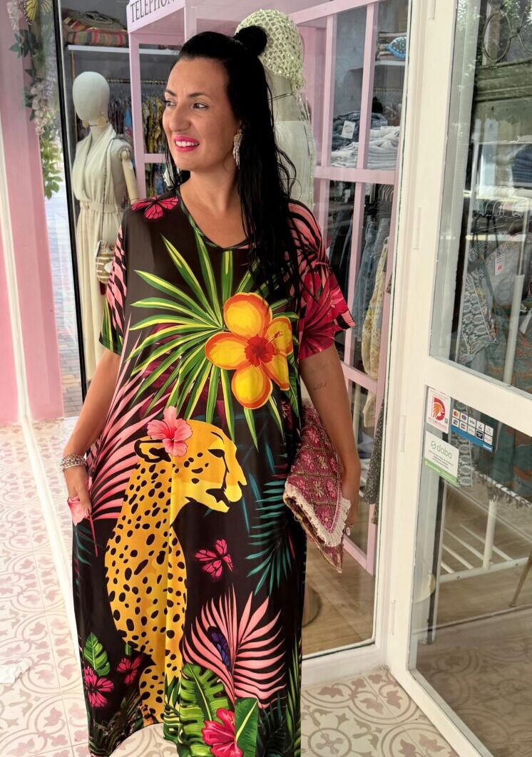 Alternative view of Vestido Tigre Tropical