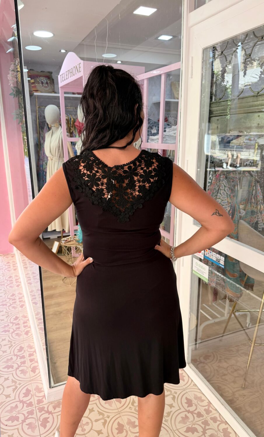 Vestido Estilo Negro