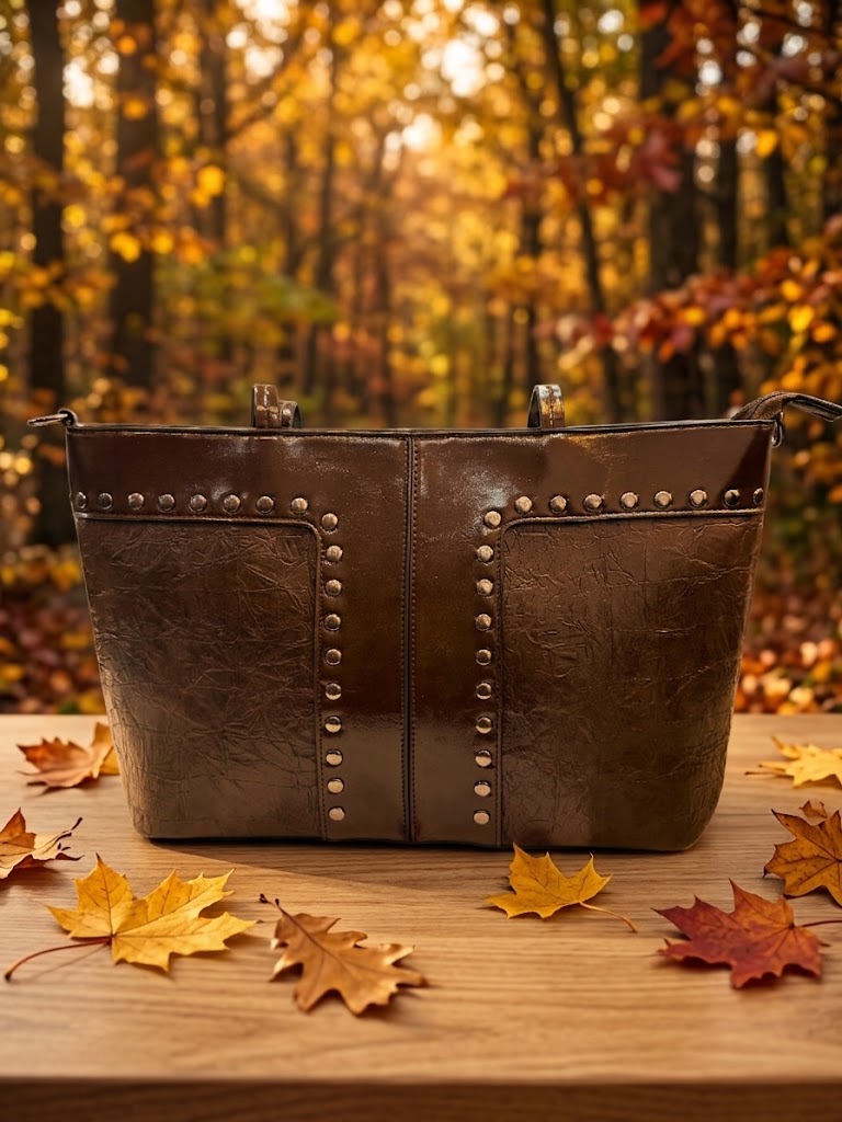 Bolso Tachuelas Marrón