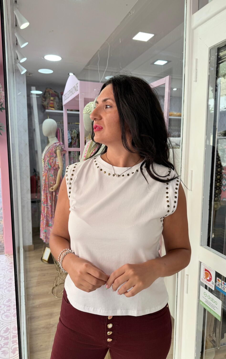 Camiseta Tachuelas Blanca
