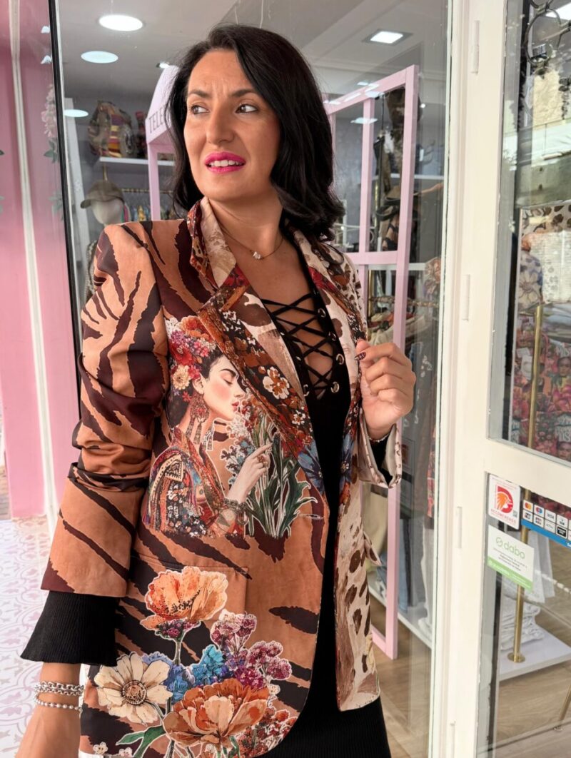 Alternative view of Chaqueta Frida Flores