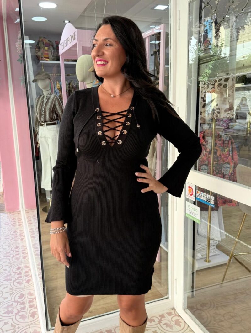 Alternative view of Vestido Trenzado Negro