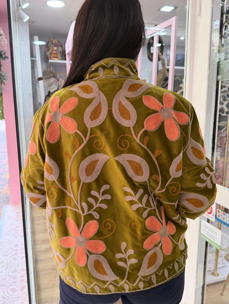 Alternative view of Chaqueta Japón 15
