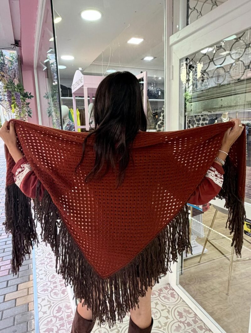 Poncho Flecos Caldera